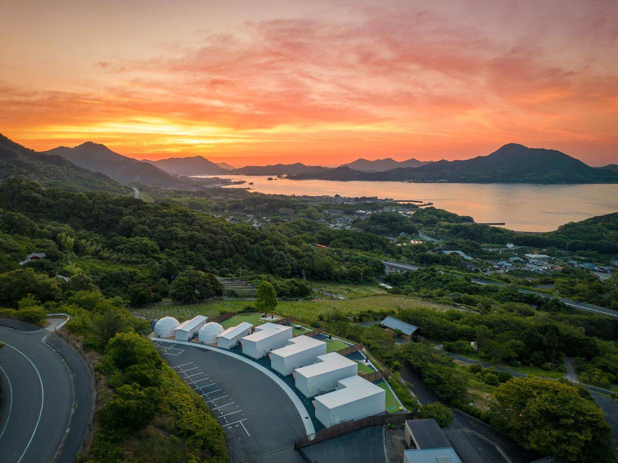 Lemon Farm Glamping Simanami Vila Onomichi Exterior foto